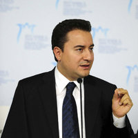 Babacan: İhracatın ön planda olduğu bir büyüme istiyoruz