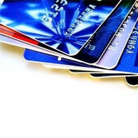  Tüketici kredileri arttı, kredi kartı kullanımı azaldı